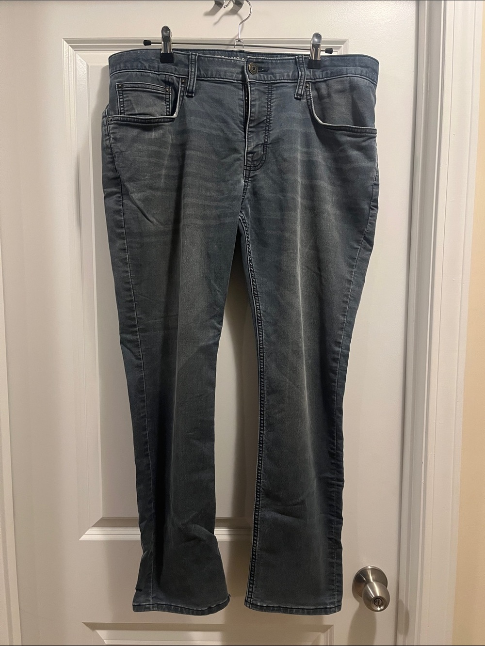 Men's Gray Washed Jeans Mossimo 36x30 Slim Stretch Fit